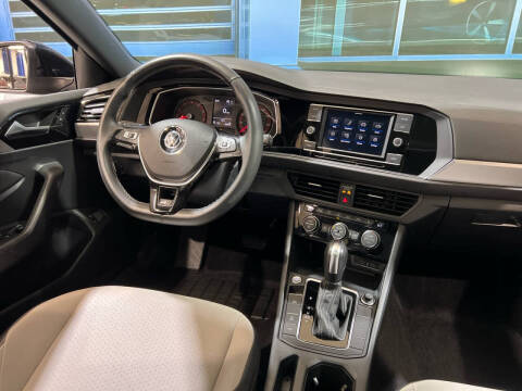 2021 Volkswagen Jetta R-Line