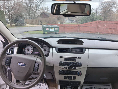 2011 Ford Focus Sport SES