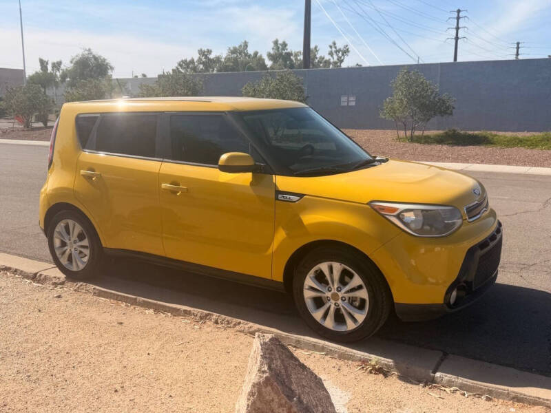 2016 Kia Soul +