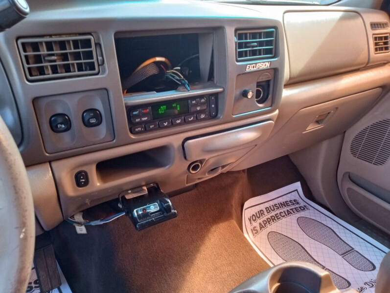 2004 Ford Excursion Eddie Bauer