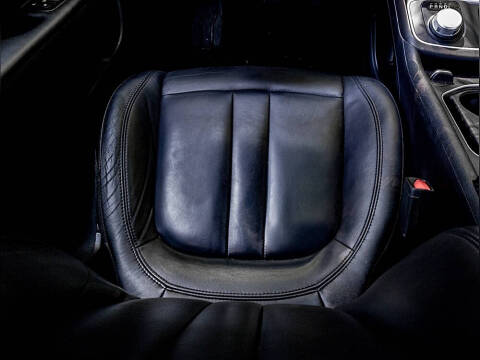 2017 Chrysler 200 Limited Platinum