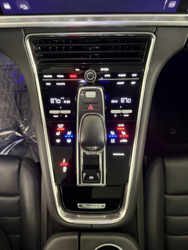 2023 Porsche Panamera