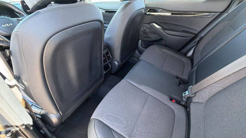2022 Kia Seltos S
