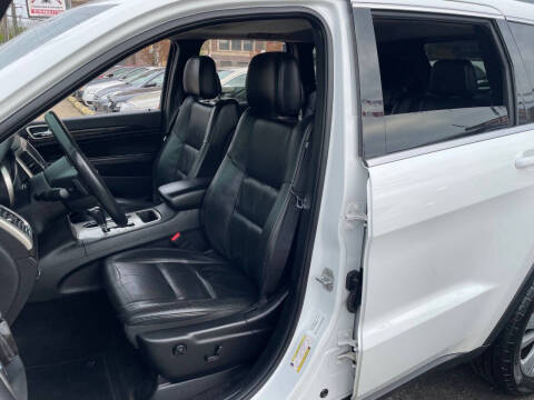 2013 Jeep Grand Cherokee Laredo