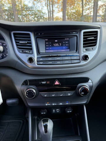 2016 Hyundai Tucson SE