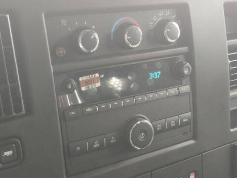 2025 Chevrolet Express 2500