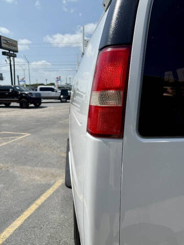 2018 Chevrolet Express 2500