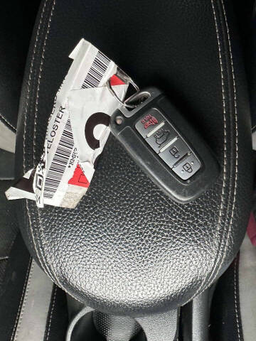 2016 Hyundai Veloster Turbo