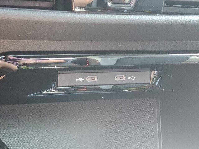 2025 Volkswagen Golf GTI SE