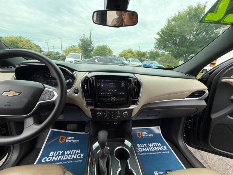 2022 Chevrolet Traverse LS