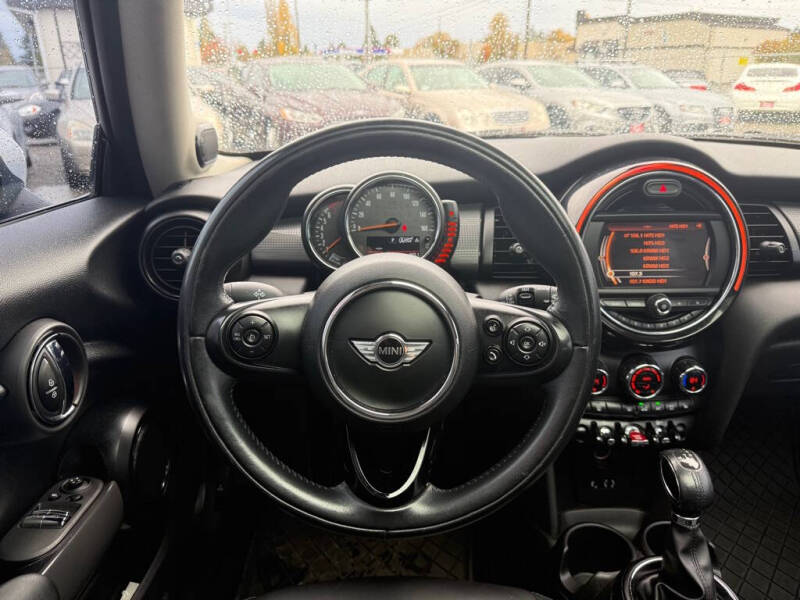 2016 MINI Hardtop 2 Door Cooper