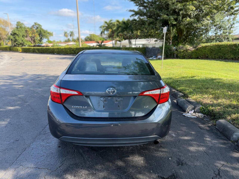 2015 Toyota Corolla LE