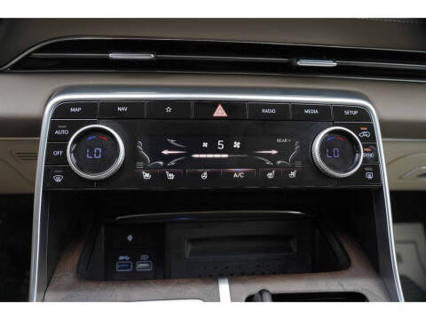 2024 Genesis GV80