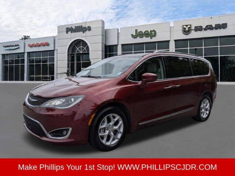 2019 Chrysler Pacifica Touring L Plus
