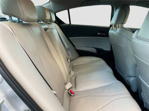 2020 Acura ILX w/Tech