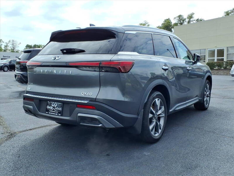 2022 Infiniti QX60 Luxe