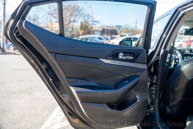 2021 Nissan Maxima 3.5 SV