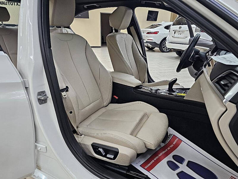 2016 BMW 3 Series 328i