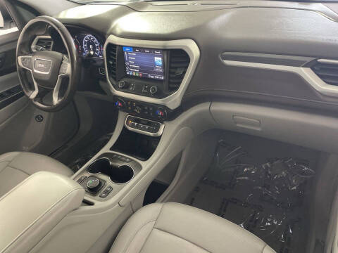 2020 GMC Acadia SLT