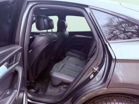 2024 Audi Q5 Sportback quattro S line Premium 45 TFSI