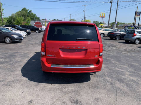 2013 Dodge Grand Caravan SXT