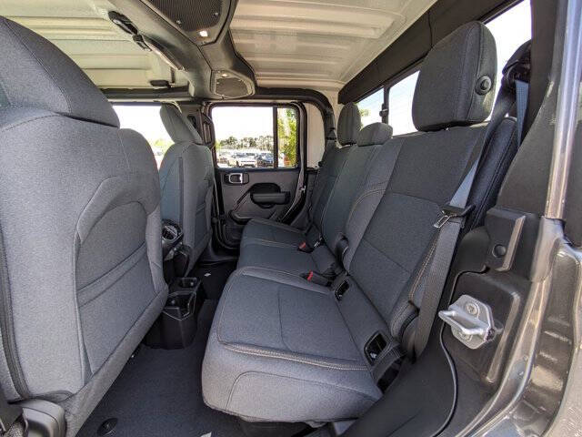 2025 Jeep Gladiator Sport S