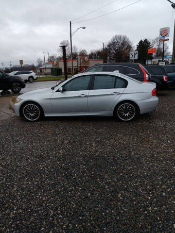 2006 BMW 3 Series for sale at Mid-Ohio Auto Wholesale Inc. in New Philadelphia OH