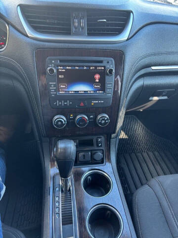 2016 Chevrolet Traverse LT