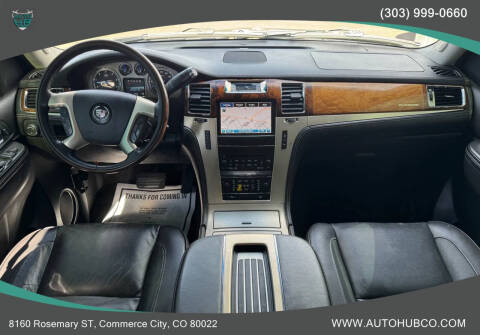 2013 Cadillac Escalade Platinum Edition