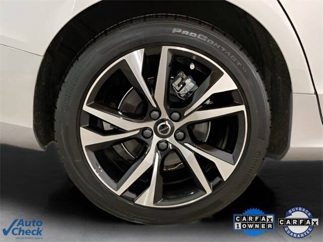 2025 Volvo S60 B5 Core