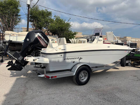 2019 Bayliner Element F18
