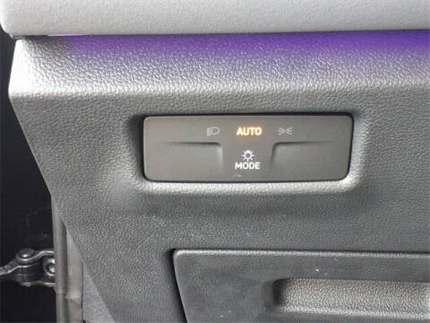 2025 Volkswagen Tiguan SE