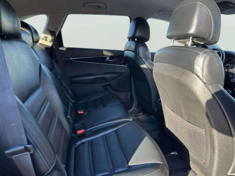 2017 Kia Sorento EX V6