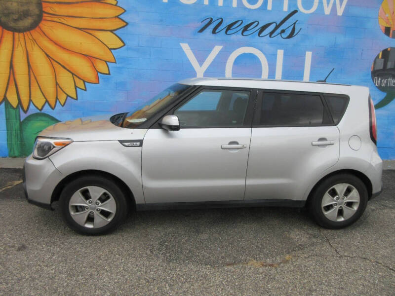 2016 Kia Soul null photo 2