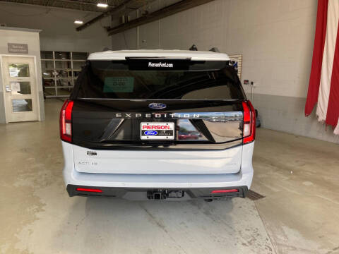 2026 Ford Expedition MAX Active