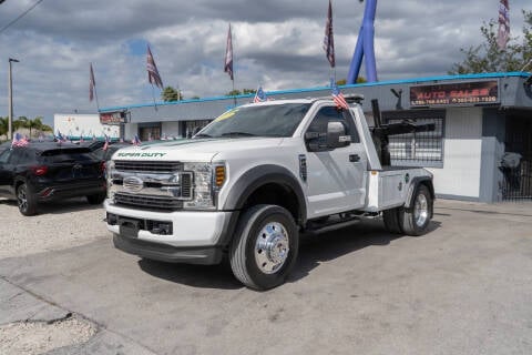 2019 Ford F-450 Super Duty for sale at CABRERA AUTO SALES in Hialeah Gardens FL