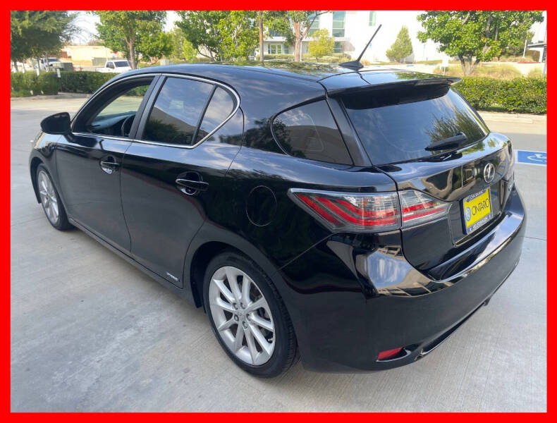 2013 Lexus CT 200h