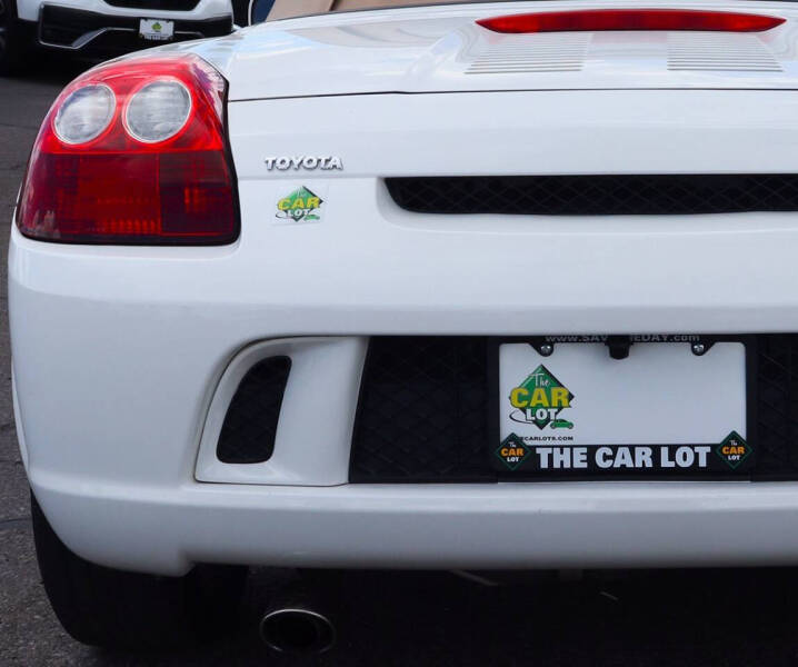 2004 Toyota MR2 Spyder