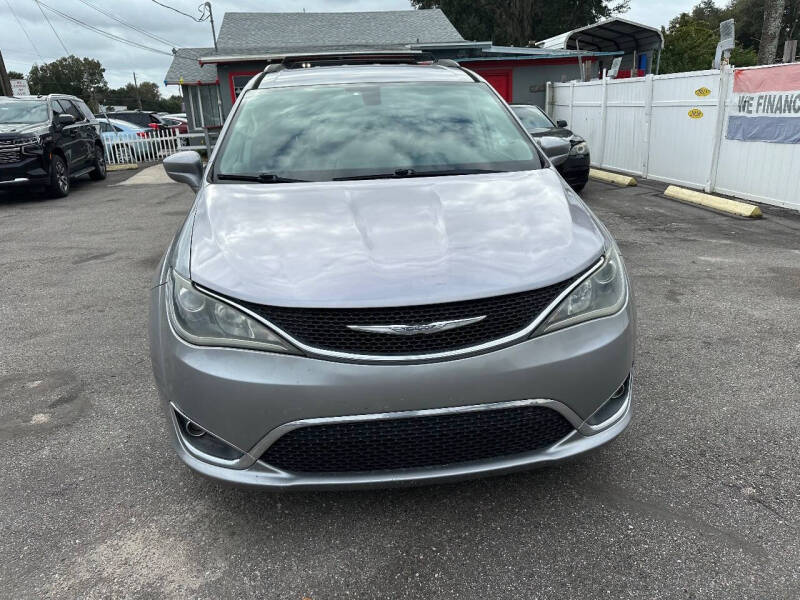 2017 Chrysler Pacifica Touring Plus
