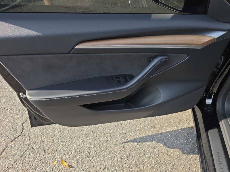 2023 Tesla Model 3 Performance