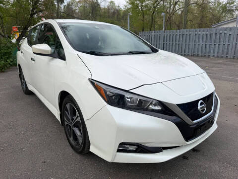 2022 Nissan LEAF SV