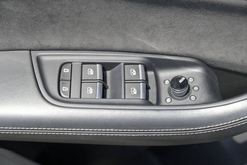 2022 Audi SQ8 4.0T quattro Prestige