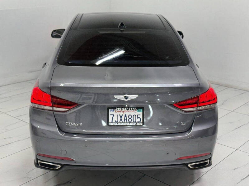2015 Hyundai Genesis