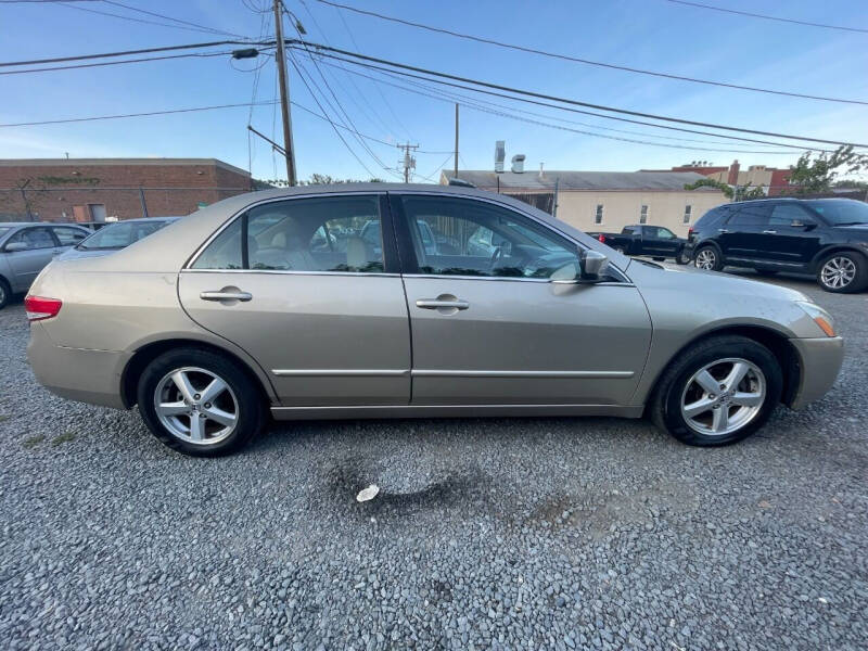 2004 Honda Accord EX photo 5