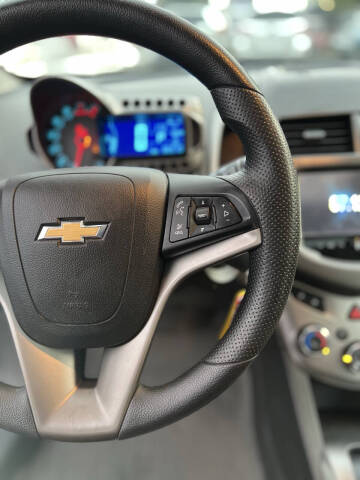 2016 Chevrolet Sonic LT Auto