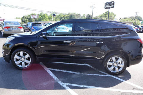 2017 Chevrolet Traverse LT