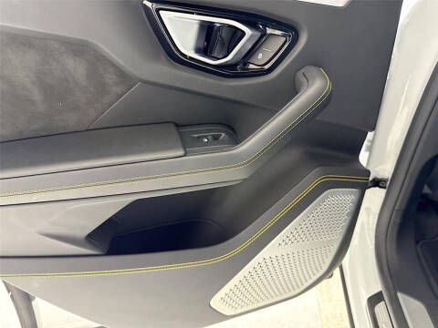 2020 Lamborghini Urus