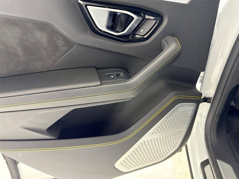 2020 Lamborghini Urus