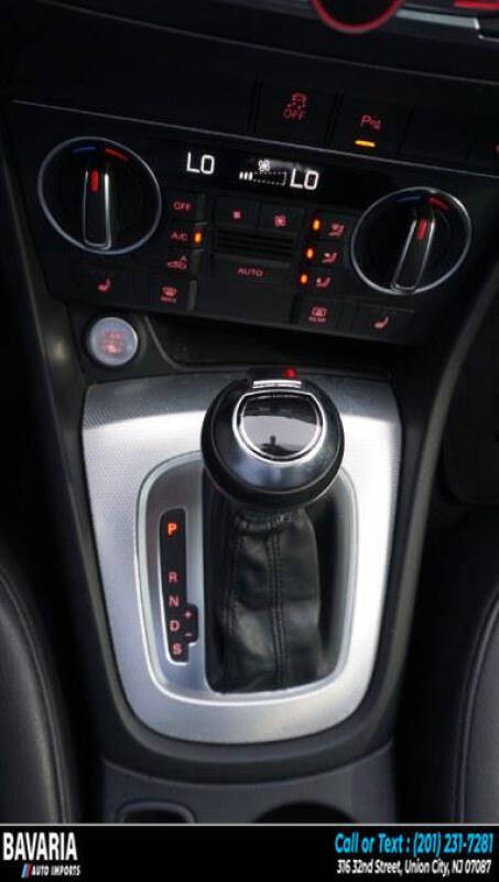 2017 Audi Q3 2.0T quattro Prestige