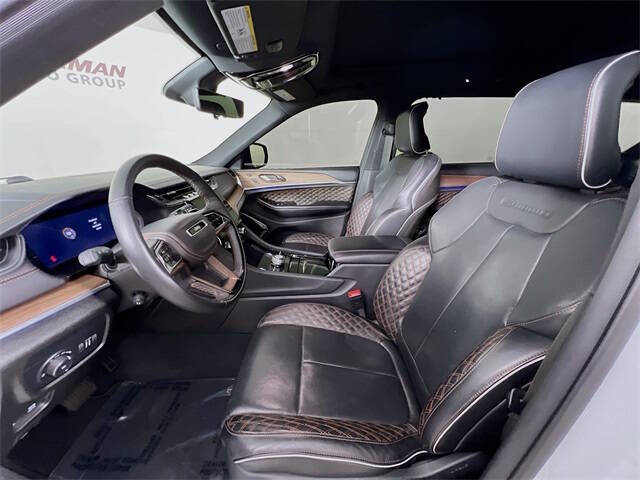 2023 Jeep Grand Cherokee L Summit